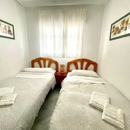 Ferienwohnung Apartamento Columela Pinar En Zona Tranquila Con Wifi Chiclana de la Frontera Exterior foto